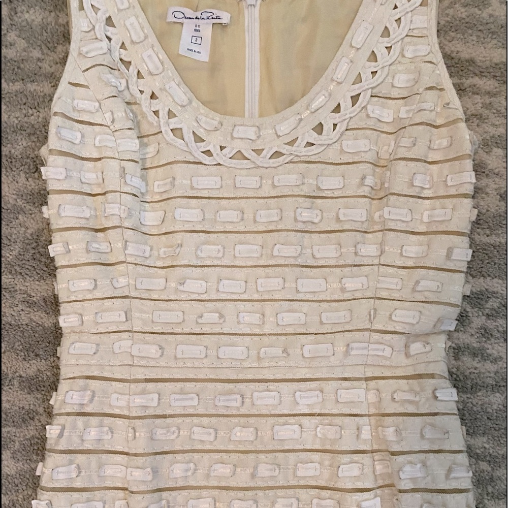 OSCAR DE LA RENTA. In Great condition. All handmade and sewn. Absolute treasure.